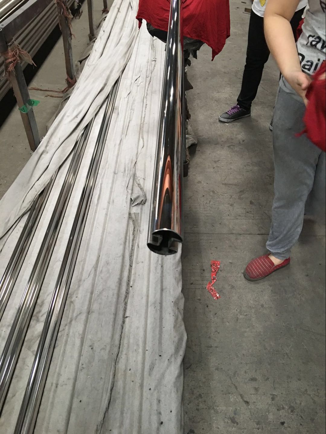 jy官网入口镜面圆管双槽管2.jpg