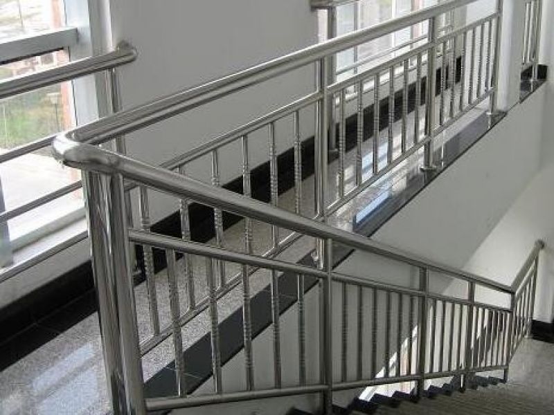 jy官网入口楼梯护栏扶手管的组成与保养方法