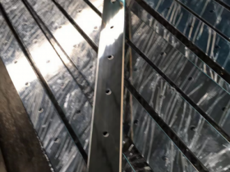 304jy官网入口楼梯扶手立柱管厚度要求