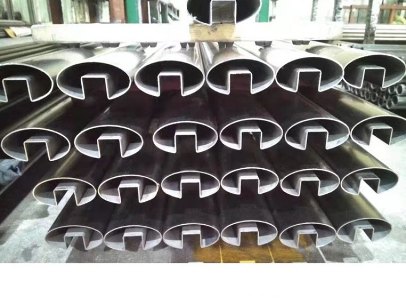 有什么方法可以去除电焊jy官网入口凹槽管的焊接点的氧化层？